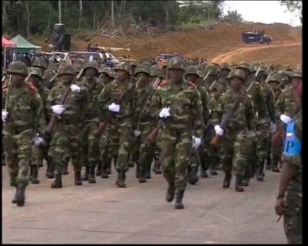 Desfile Militar con ocasión del 46º Aniversario del Día de la Independencia - Parte 1