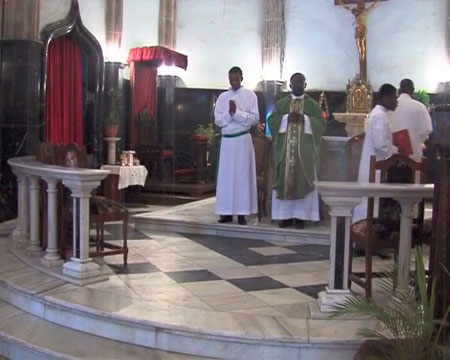 Santa Misa desde la Catedral de Malabo